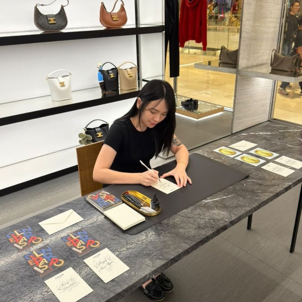 Live calligraphy by Jaylyn Pua at a luxury brand activation in Malaysia (5 of 5)